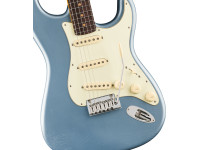 Fender American Ultra Luxe Vintage '60s Stratocaster RW Ice Blue Metallic Fender American Ultra Luxe Vintage '60s Stratocaster RW Ice Blue Metallic